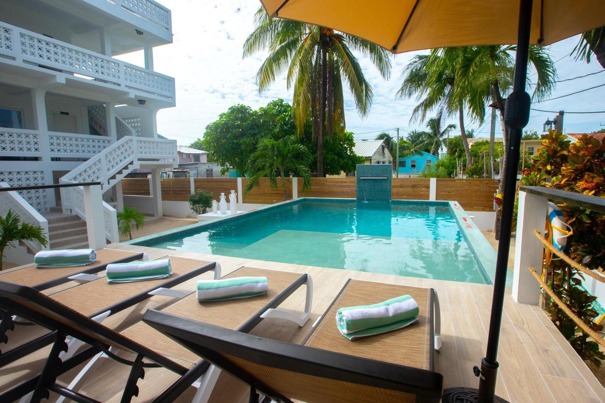 Treetops Hotel Caye Caulker Exteriér fotografie
