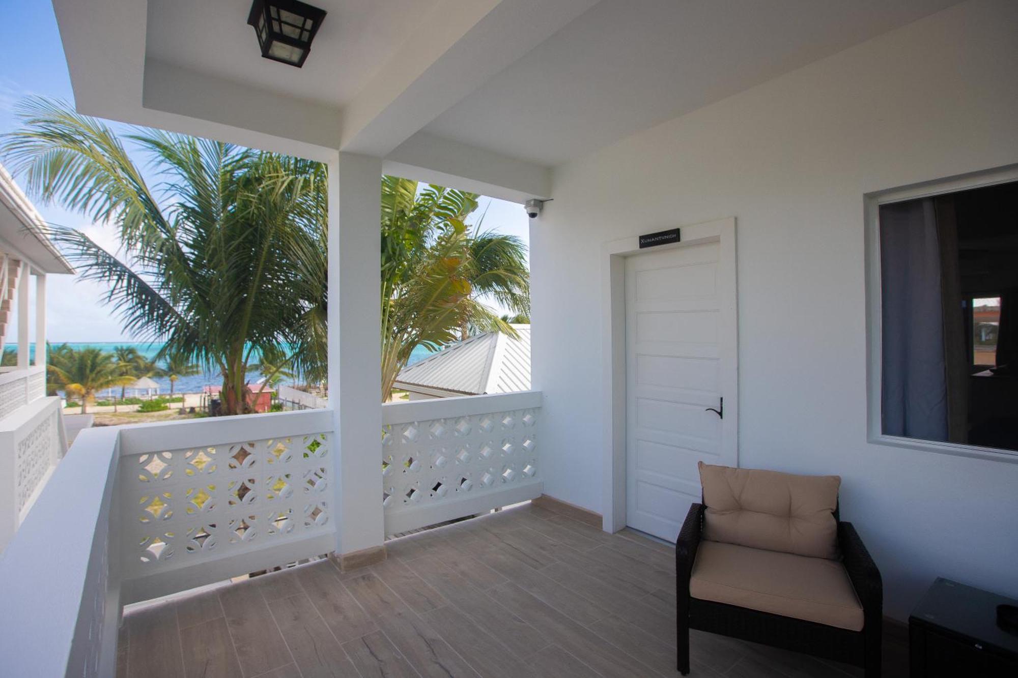 Treetops Hotel Caye Caulker Exteriér fotografie
